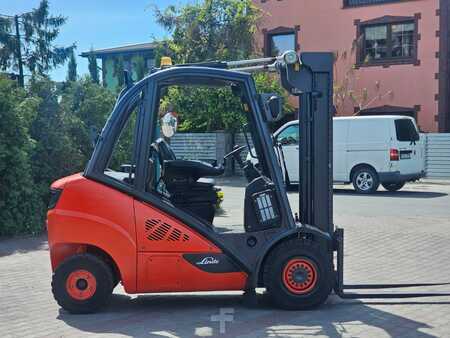 Diesel truck 2016  Linde H30D-02 nur 3627h (9)