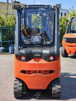 Elektryczne 4-kołowe 2018  Linde E25HL-01/600 Triplex Batterie: 2022bj (11)