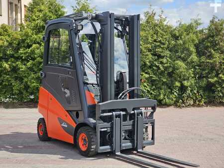 Wózki gazowe 2020  Linde H16T-01 Triplex (10)