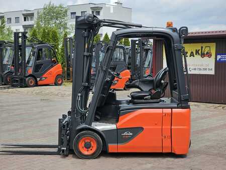 Elektryczne 3-kołowe 2019  Linde E16-02 Triplex 5309h (2)