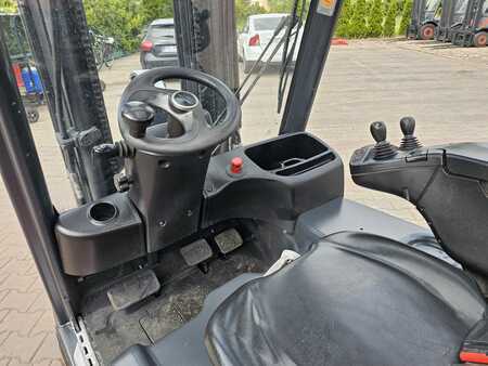 Elektryczne 3-kołowe 2019  Linde E16-02 Triplex 5309h (5)