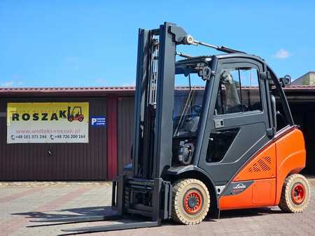 Wózki gazowe 2019  Linde H25T-02 Triplex 4482h (1)
