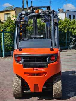 Wózki gazowe 2019  Linde H25T-02 Triplex 4482h (8)