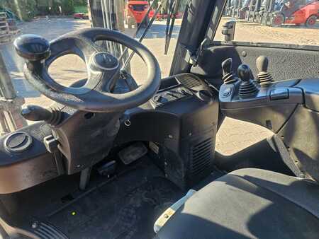 Wózki gazowe 2019  Linde H20T-01 (10)