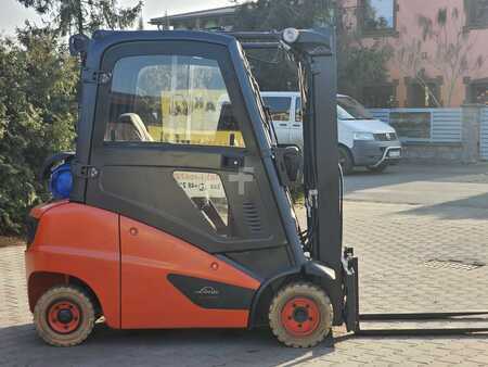 Wózki gazowe 2019  Linde H20T-01 Triplex (7)