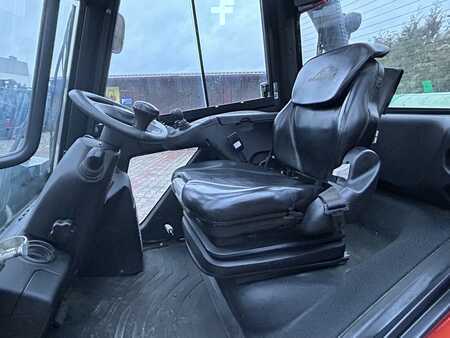 Wózki gazowe 2016  Linde H25T-02 (4)