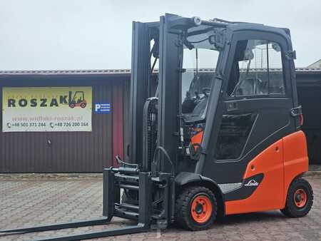 Wózki gazowe 2019  Linde H16T-01 Triplex (1)