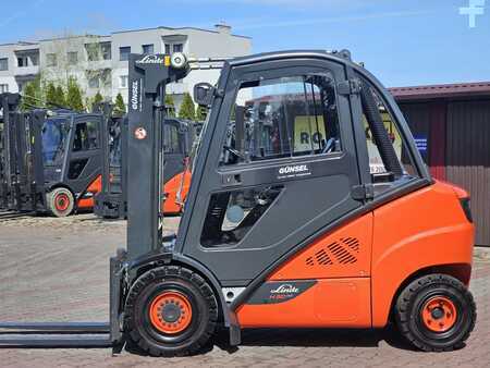 Wózki widłowe diesel 2014  Linde H30D-02 Triplex nur 3690h (2)