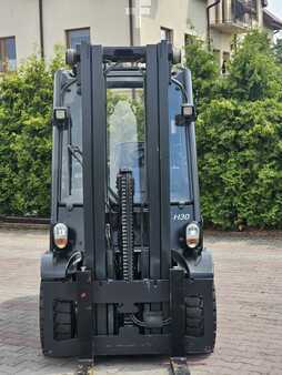 Wózki widłowe diesel 2017  Linde H30D-02 Triplex (7)