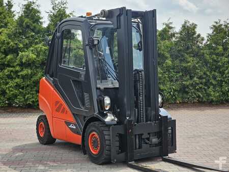 Wózki widłowe diesel 2017  Linde H30D-02 Triplex (8)