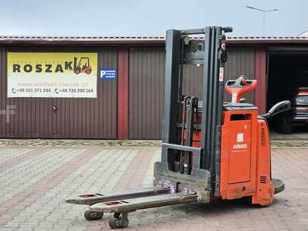 Wózek wysokiego podnoszenia 2016  Linde D12AP Triplex (1)