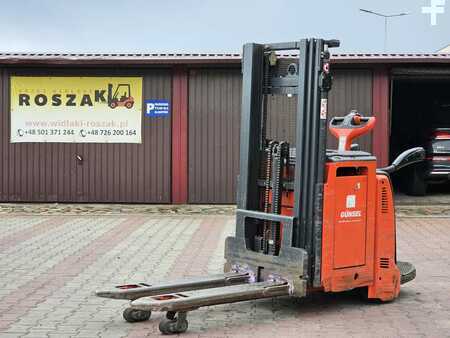 Pallestabler 2016 Linde D12AP Triplex (1)