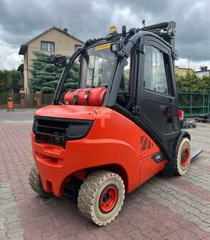 Gas truck 2013  Linde H35T-02 Triplex (6)