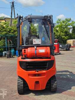 Wózki gazowe 2019  Linde H16T-01 Triplex (9)