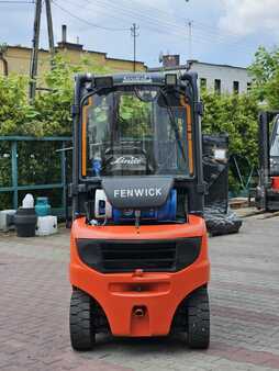 Gas truck 2019  Linde H20T-01 Triplex (10)