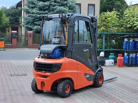 Gas truck 2019  Linde H20T-01 Triplex (11)