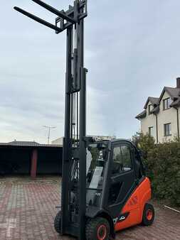 Gas truck 2016  Linde H25T-02 (3)