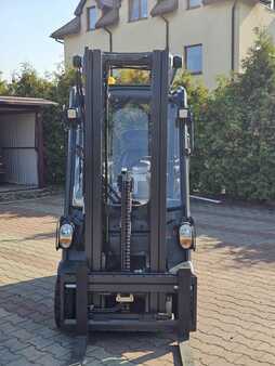 Elektromos 3 kerekű 2018  Linde E16L-02 Triplex nur 3318h (10)