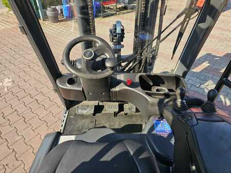 Elektromos 3 kerekű 2018  Linde E16L-02 Triplex nur 3318h (6)