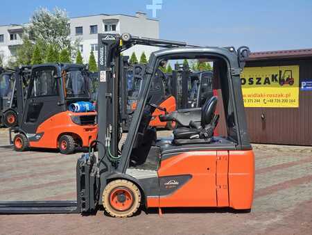 Elektromos 3 kerekű 2018  Linde E18-02 Triplex nur 6594h (2)