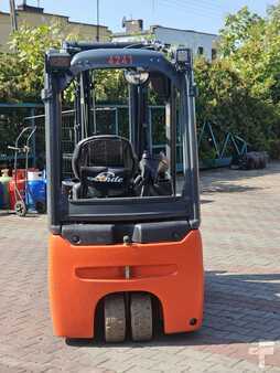 Elektromos 3 kerekű 2018  Linde E18-02 Triplex nur 6594h (6)