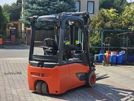 Elektromos 3 kerekű 2018  Linde E18-02 Triplex nur 6594h (8)