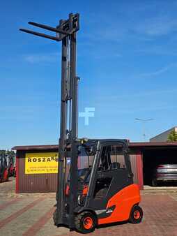 Dízel targoncák 2017  Linde H20D-01 Triplex (4)