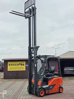 Elektromos 4 kerekű 2019  Linde E16PH-02 (3)