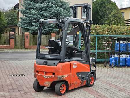 Elektromos 4 kerekű 2019  Linde E16PH-02 (6)