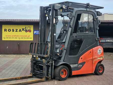 Gázüzemű targoncák 2018  Linde H20T-01 (1)