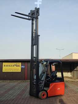 Elektromos 3 kerekű 2012  Linde E16-01 Triplex (4)