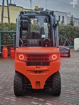 Diesel truck 2019  Linde H25D-02 Triplex (7)