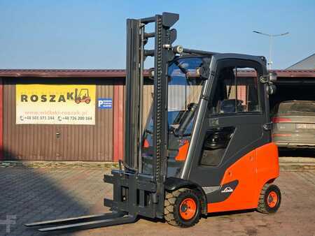 Dieselový VZV 2018  Linde H18D-01 nur 5988h (1)