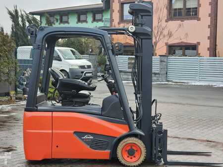 Elektrisk- 3 hjul 2020  Linde E16-02 (9)