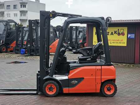 Elektrisk- 4 hjul 2015  Linde E16P-02 (2)