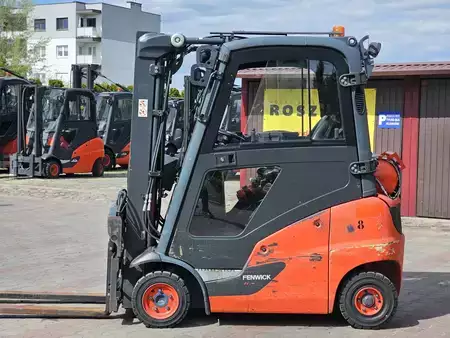 LPG Forklifts 2020  Linde H14T-01 Triplex (2)