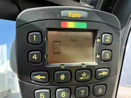 Eléctrico - 4 rodas 2011  Yale ERP 25VL (4)