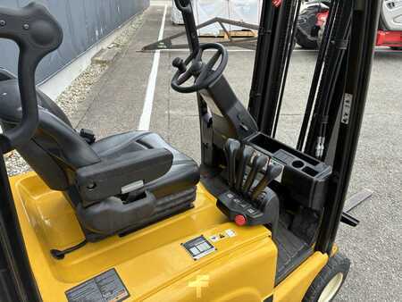 Elektrisk- 3 hjul 2014  Yale ERP 18VT (7)