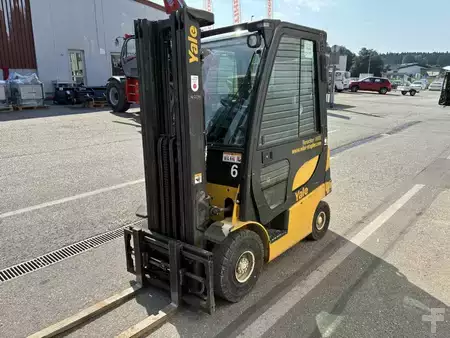 Gas truck 2019  Yale GLP 16VX (3)