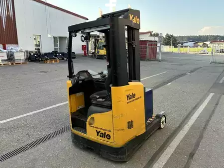 Retráctil 2020  Yale MR 14 (4)