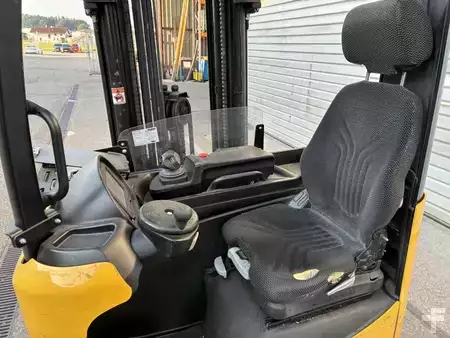 Retráctil 2020  Yale MR 14 (5)
