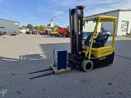 Elektrisk- 3 hjul 2021  Hyster J 1.6XNTMWB (1)