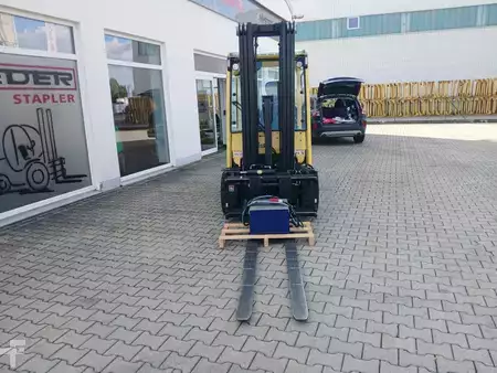 Elektro čtyřkolový VZV 2021  Hyster J 3.5XN (4)