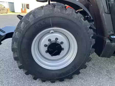 Teleskoptruck fast bom 2024  Manitou MT1335 H (7)