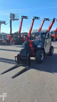 Телескопічний навантажувач жорсткий  Manitou MT 420H57KST5S1Comfort (2)