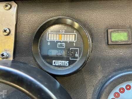 Vertikal-Kommissionierer 2008  Hyster K 1.0M - eingeschränkt einsatzbereit (6)