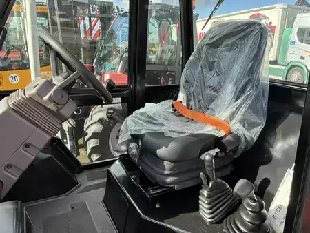 Chariots élévateurs tout terrain 2024  Manitou M 50-4DSTSS1EU (5)