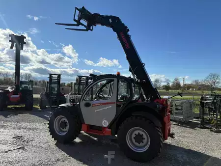Empilhador telescópico-Fixo 2025  Manitou MLT 630-115DVST5S1 (2)