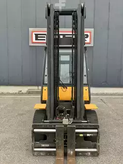 Empilhador diesel 2004  Jungheinrich DFG545 (5)