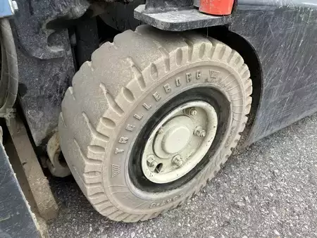 Electric - 3 wheels 2015  Yale ERP 16VT (5)